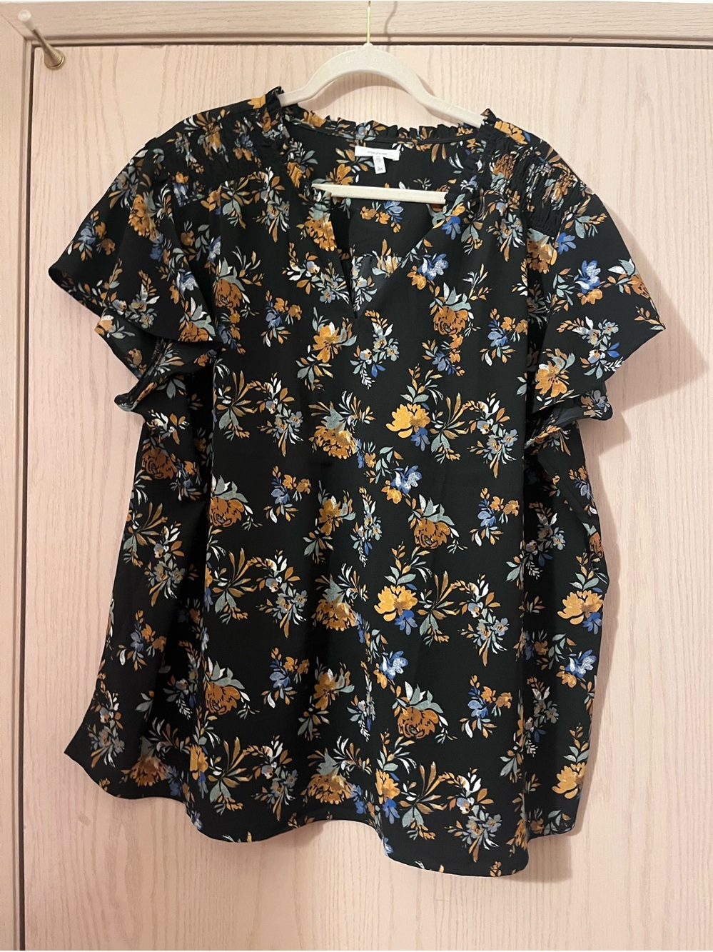 Maurices Black Floral Ruffle Sleeve Blouse